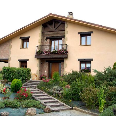 El Chalet Del Golf Urturi Esterno foto